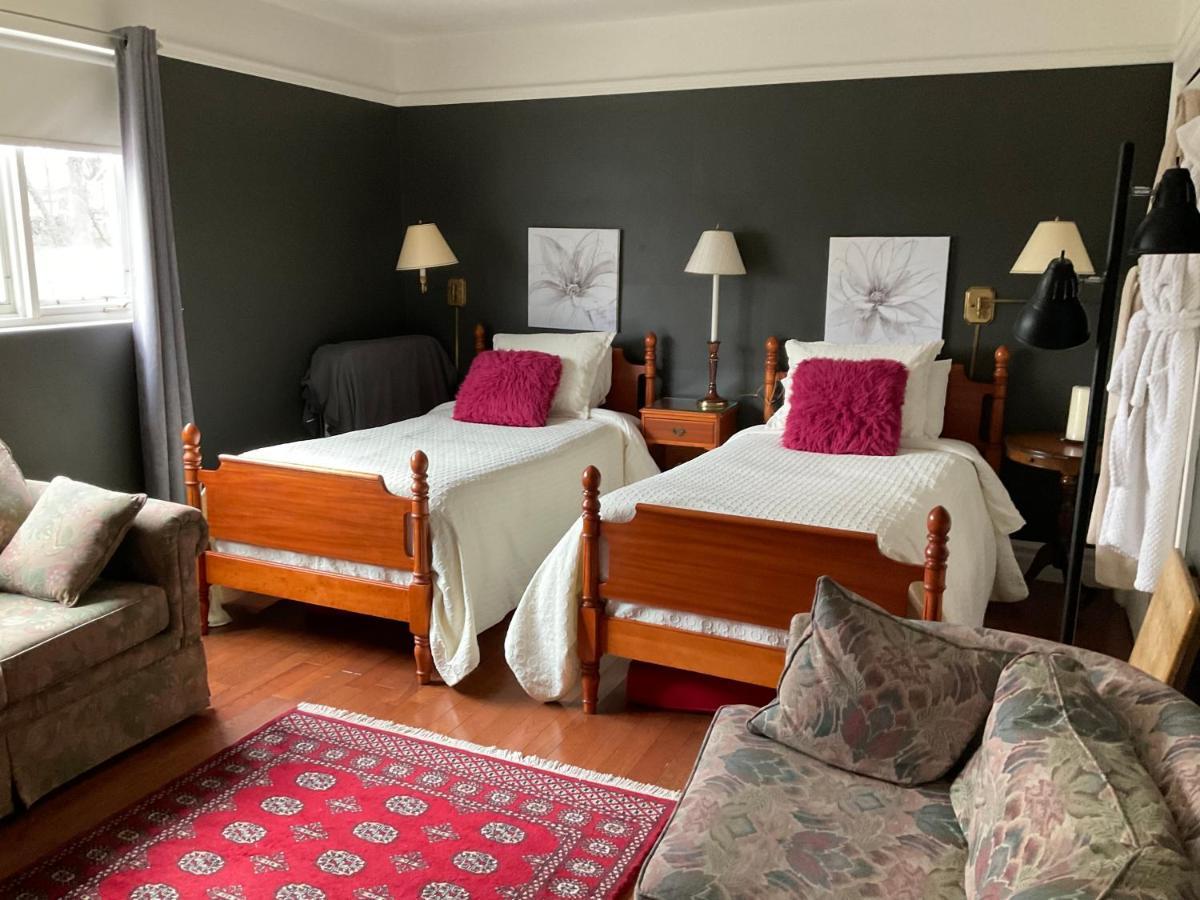 B&B Aux Deux Pignons Donnacona Экстерьер фото