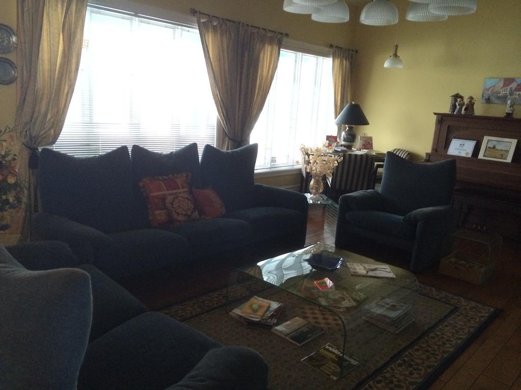 B&B Aux Deux Pignons Donnacona Экстерьер фото